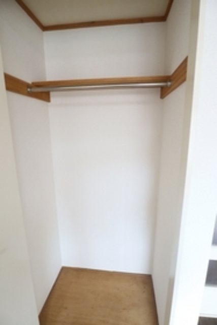 収納　同物件別部屋写真（実際は現況を優先致します）