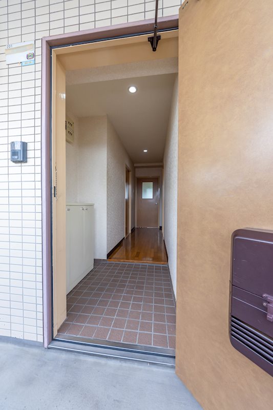 コトブキマンションの玄関写真