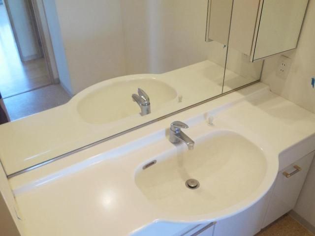 洗面設備　洗面所