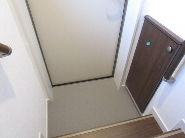 玄関　きれいな玄関です