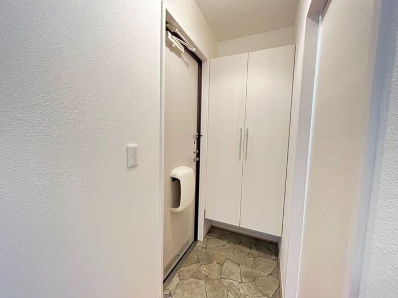 玄関　図面と現状に相違がある場合には現状を優先