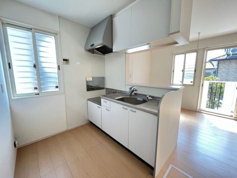 キッチン　図面と現状に相違がある場合には現状を優先