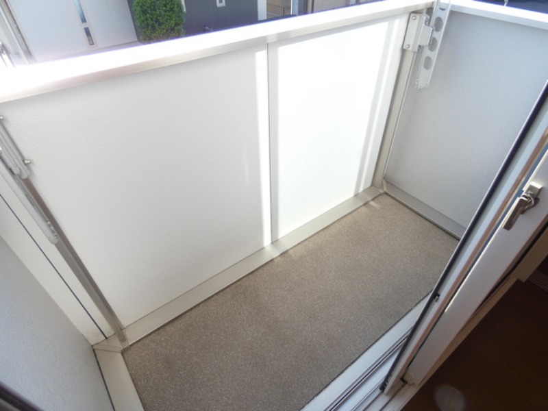 バルコニー　図面と現状に相違がある場合には現状を優先．．．