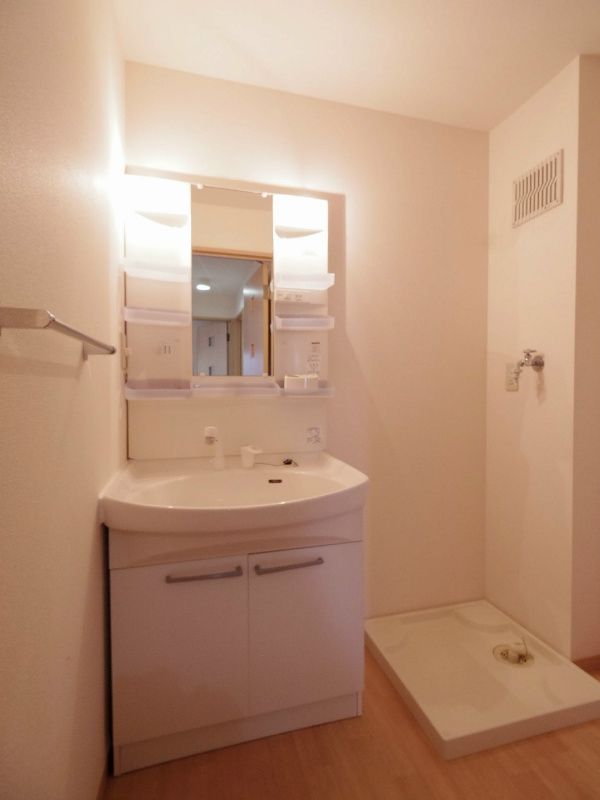 洗面設備　※同仕様写真