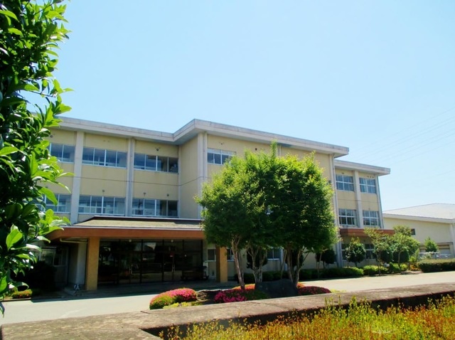 高校・高専　栃木県立上三川高等学校（高校・高専）まで1868m