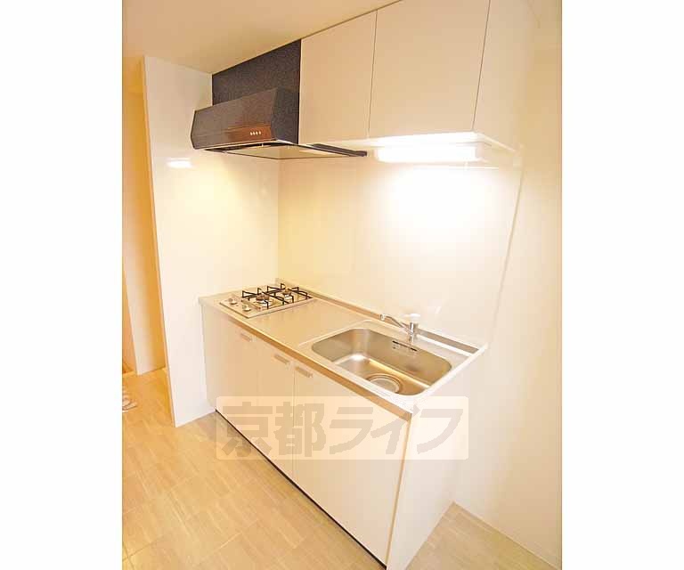 キッチン　一人暮らしにはちょうどいいサイズですね