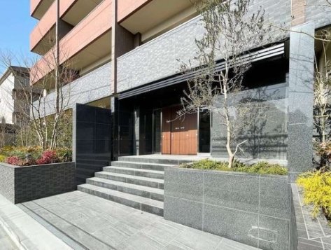 エントランス　共用部分も大変綺麗★