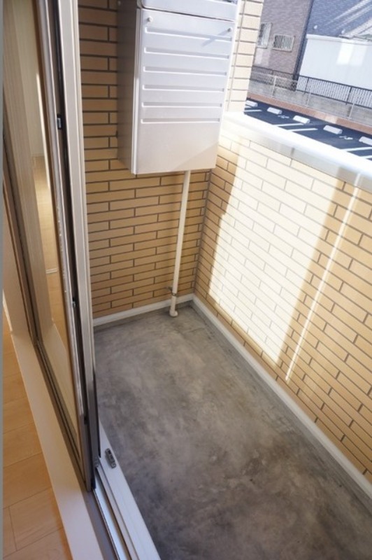 バルコニー　図面と現状に相違がある場合には現状を優先