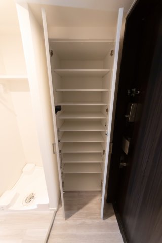 玄関　ゆったりとした玄関です