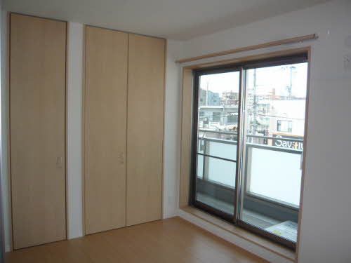 収納　収納スペースのある居室です。