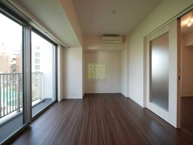 居室・リビング　パークアクシス上野