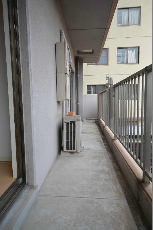 バルコニー　ベランダ