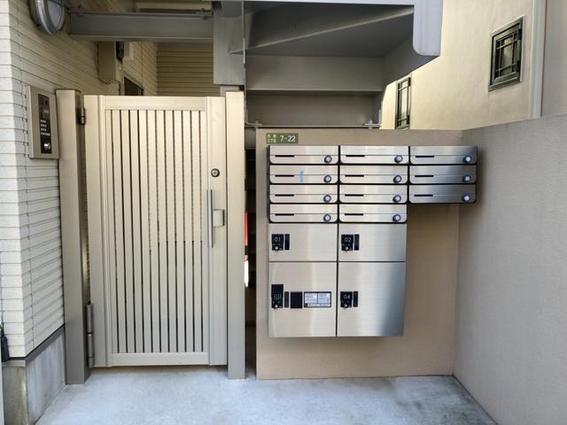 エントランス　エントランス