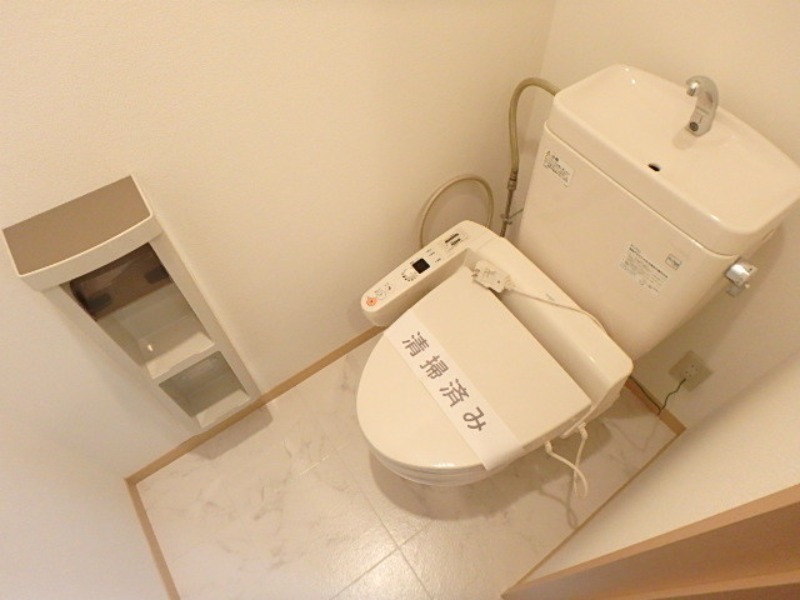 トイレ　図面と現状に相違がある場合には現状を優先