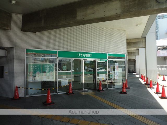 銀行　（株）りそな銀行／泉大津支店（銀行）まで392m