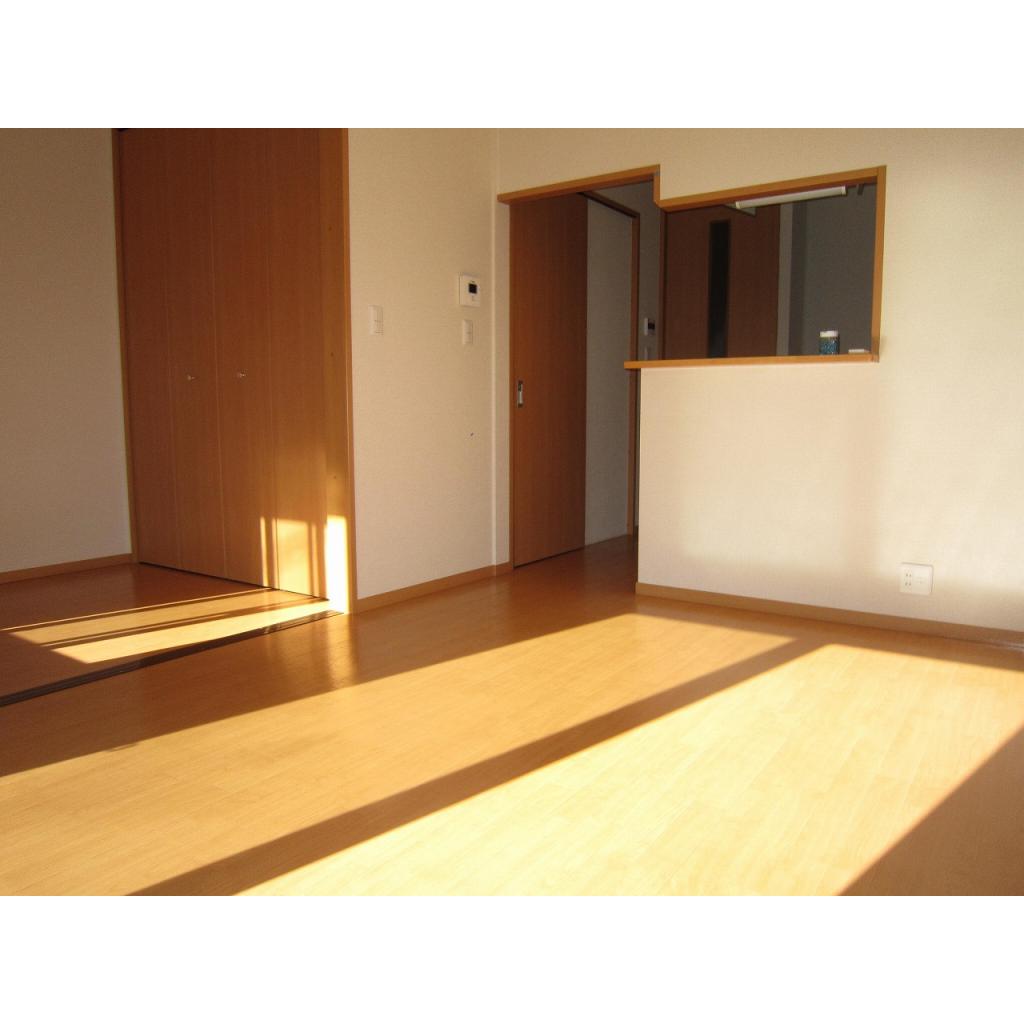 居室・リビング　居間です