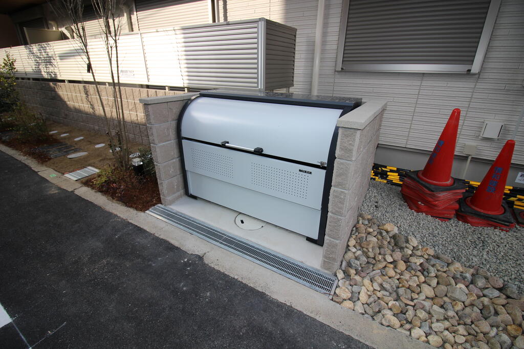 その他共有部分　ゴミ置き場：画像は同社類似物件の写真