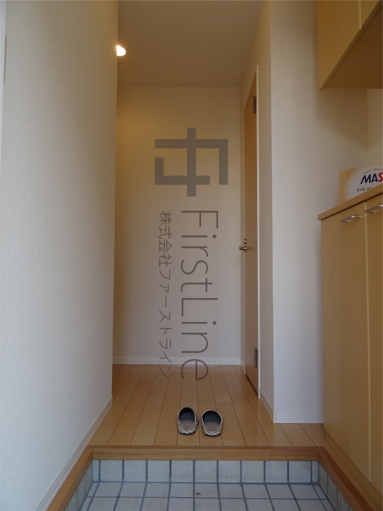 玄関　現況優先