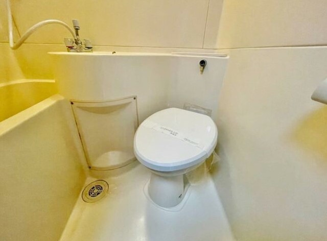 トイレ　トイレ