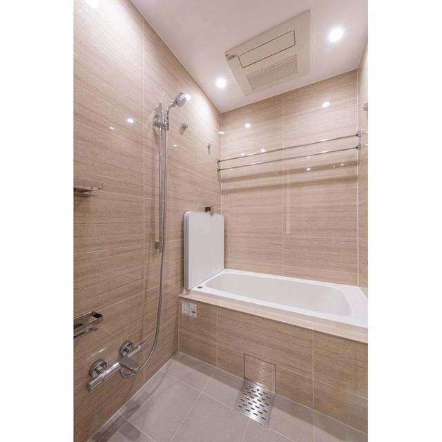 バス・シャワールーム　※写真は同タイプ住戸です。