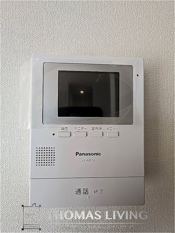 セキュリティ　玄関前にカメラ付いており、インターフォンが付いてるので、不要