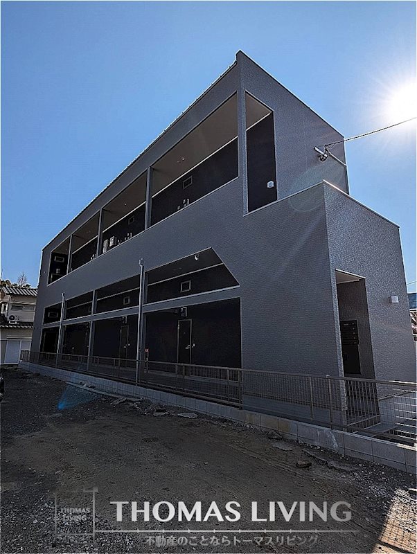 建物外観　2025年3月築の新しい物件です。建築中ですので、同型物件の