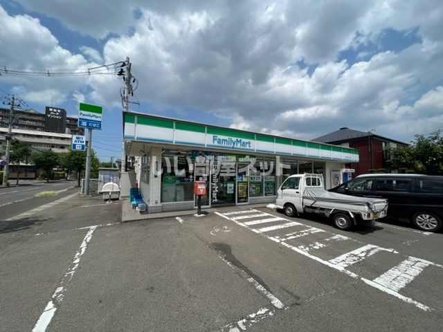 コンビニ　ファミリーマート仙台西中田六丁目店（コンビニ）まで389m