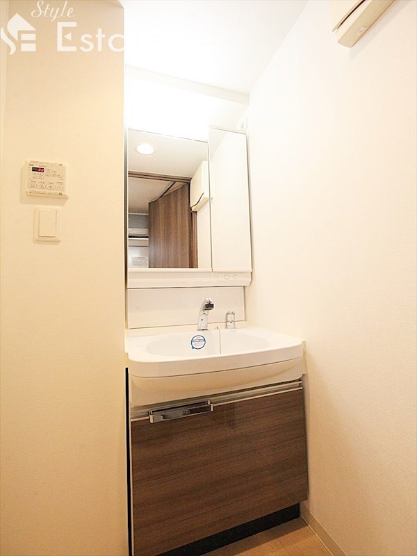 洗面設備　独立洗面台