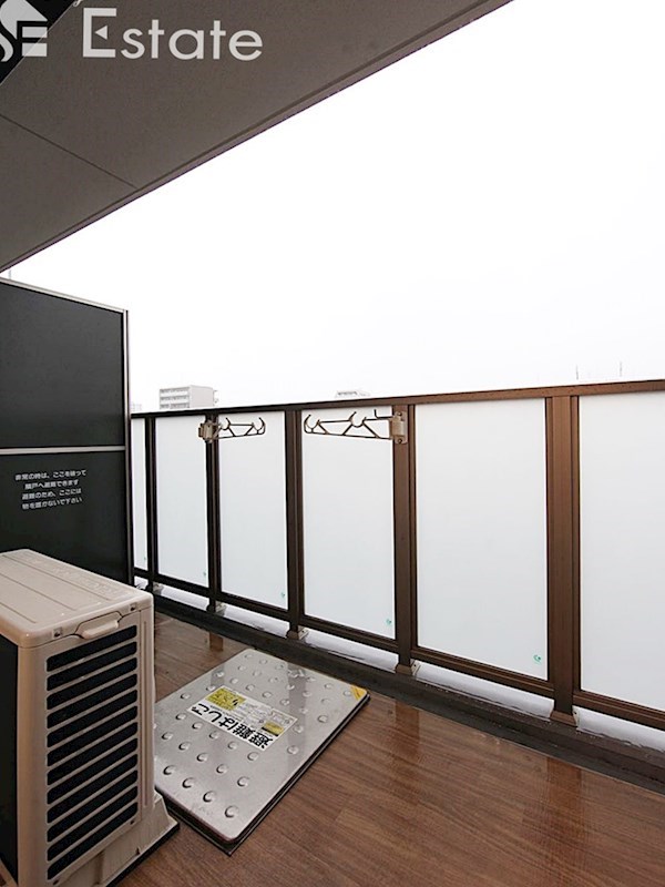 バルコニー　バルコニー