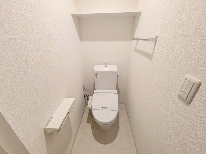 トイレ　別号室参考写真