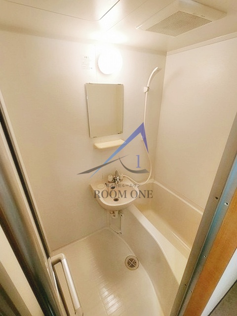 バス・シャワールーム　お風呂です。