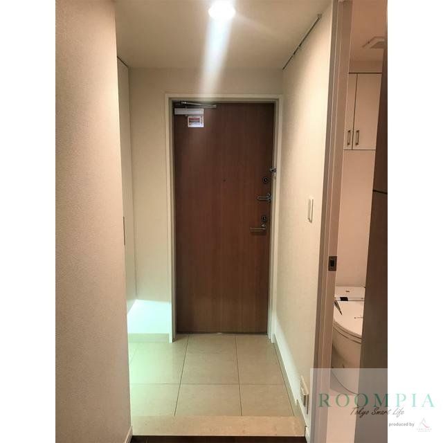 玄関　物件画像