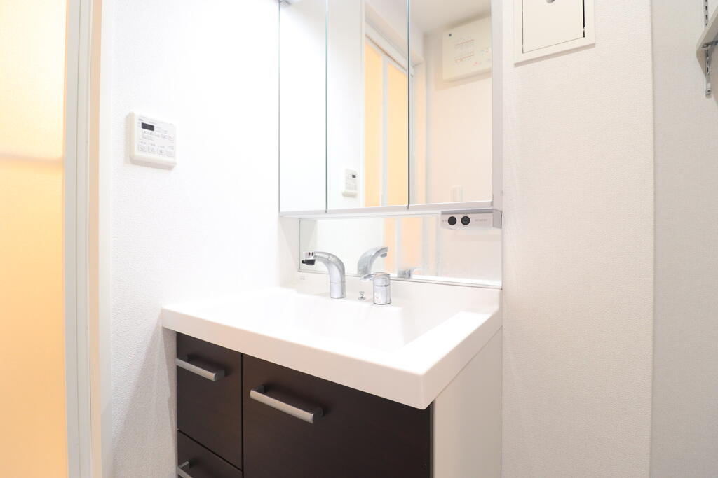 洗面設備　ドレッサー