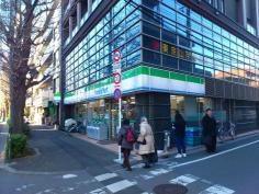 コンビニ　ファミリーマート杉並桃井店（コンビニ）まで171m