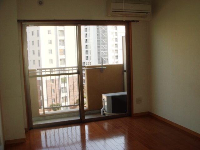 居室・リビング　同型タイプ