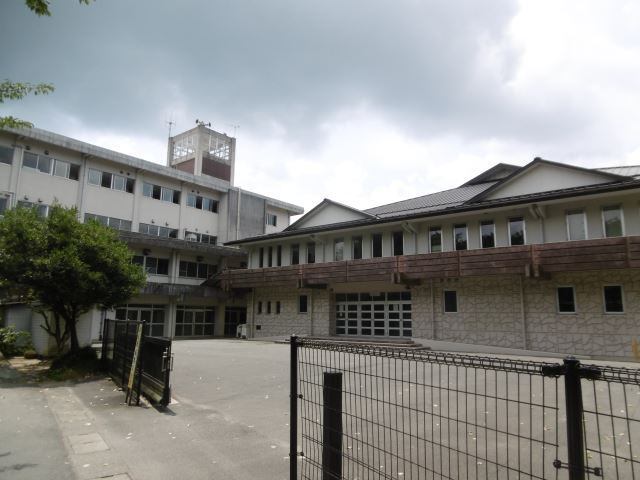 中学校　玉城町立玉城中学校（中学校）まで1593m