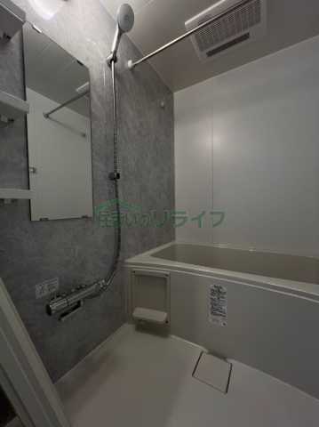 バス・シャワールーム　別室参考画像です