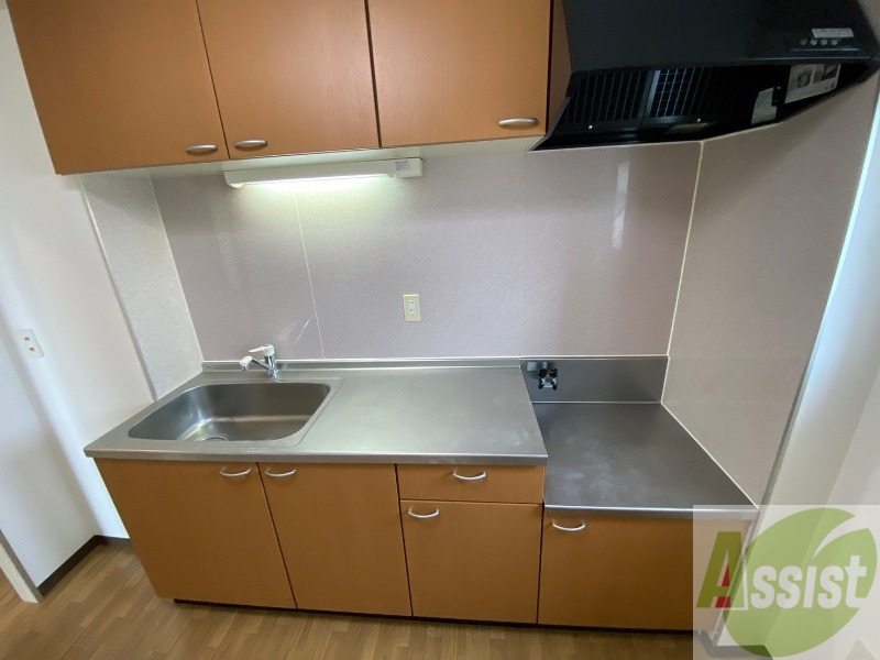 キッチン　システムキッチンで楽しくお料理できそうですね！