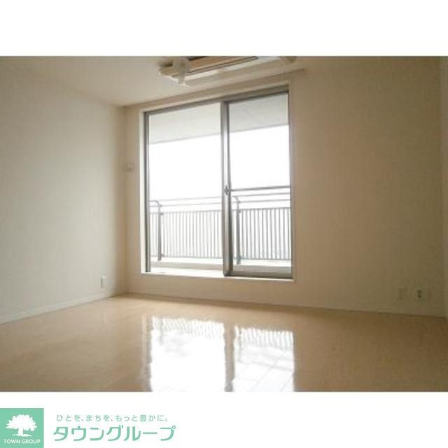 キッチン　※写真は同タイプ住戸です。