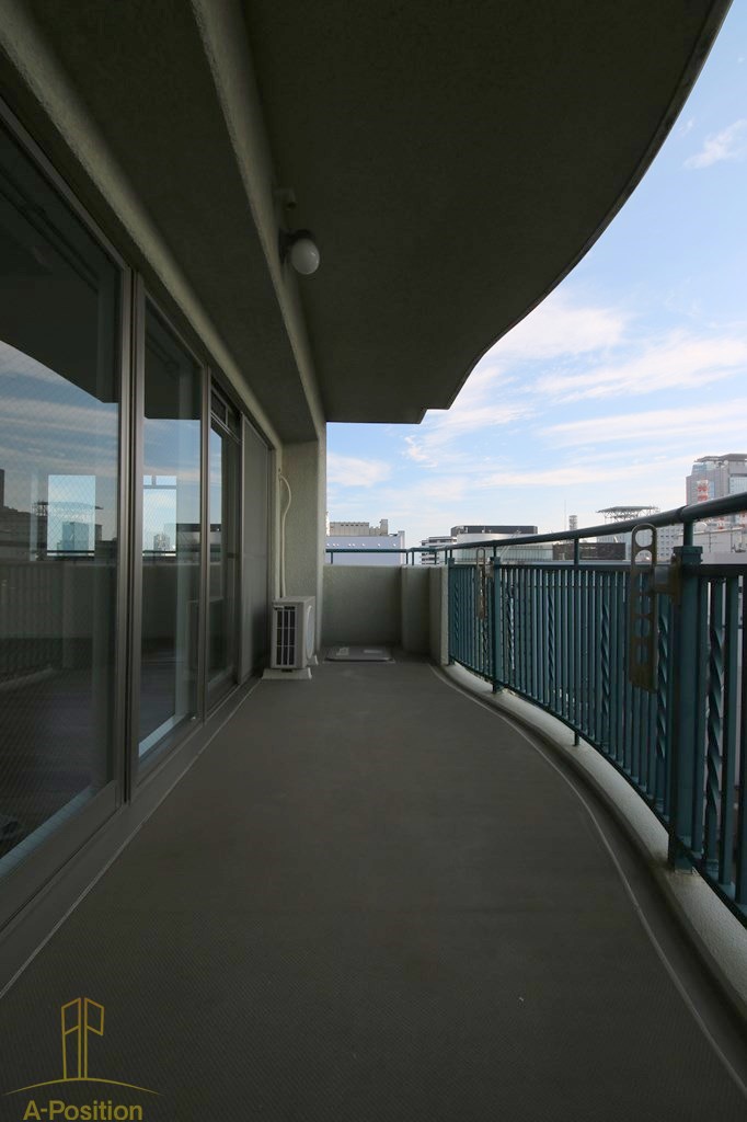 バルコニー　インプルーブ天満大手通