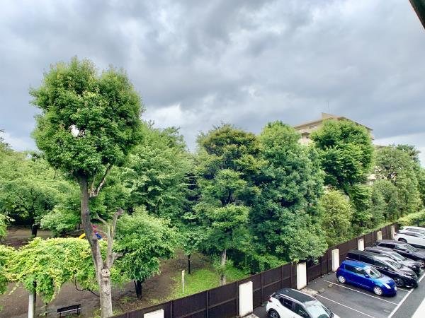 バルコニー　別号室の参考写真となります