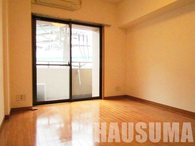 居室・リビング　※同タイプ別部屋※