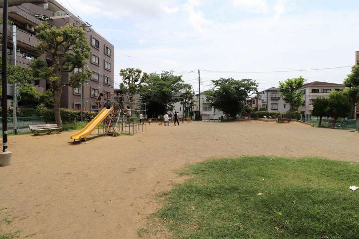 公園　湊新田公園（公園）まで438m