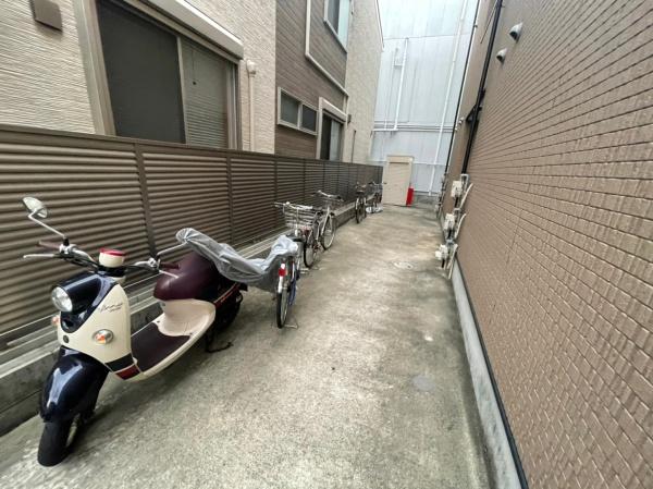 駐車場　駐輪場