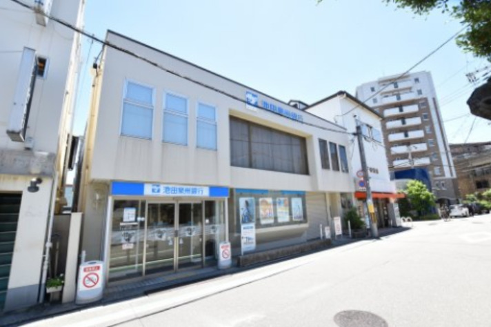 銀行　池田泉州銀行上野芝支店（銀行）まで678m