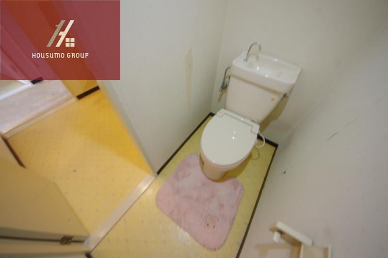 トイレ　清潔感のあるトイレです