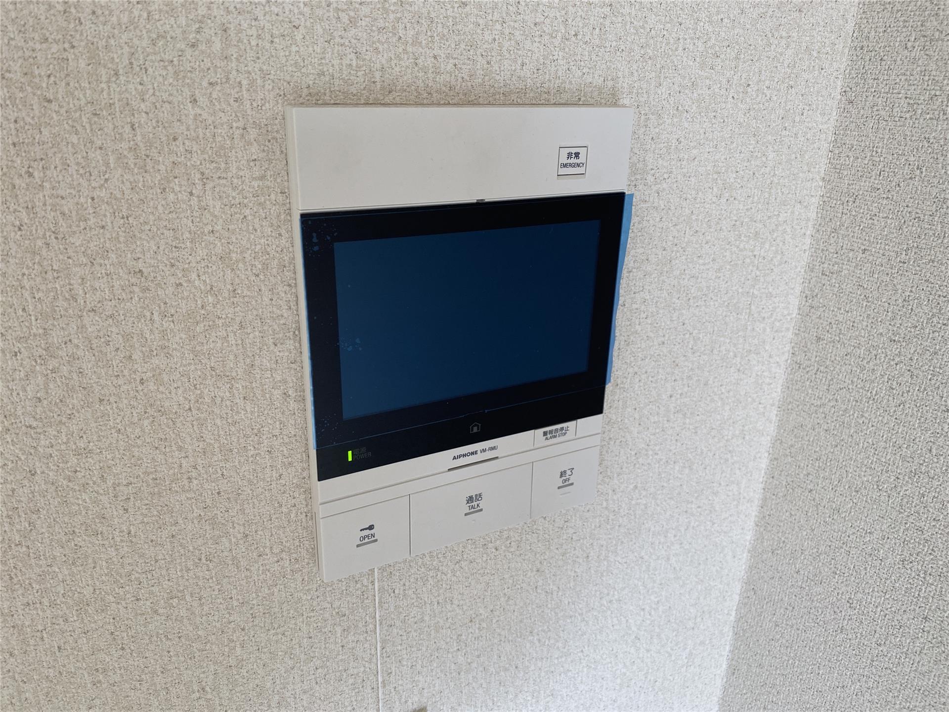 セキュリティ　お部屋から対応できるインターホン完備♪