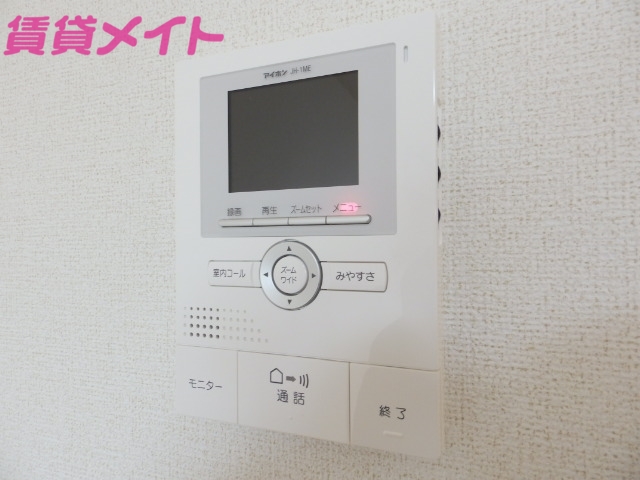 セキュリティ　同型参考写真
