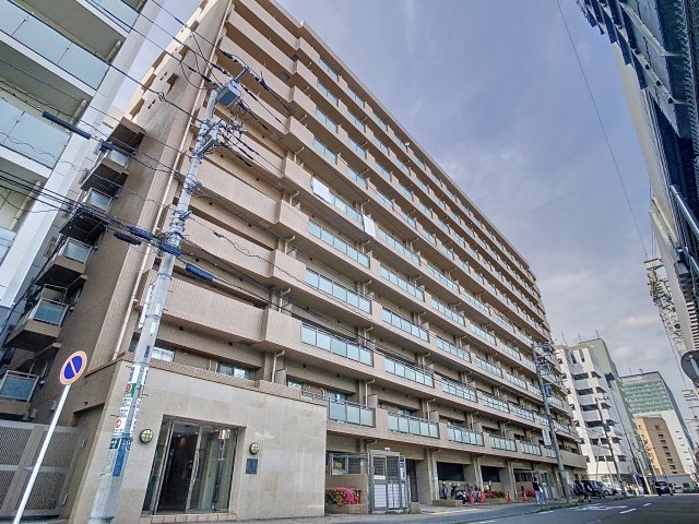 建物外観　新横浜駅徒歩5分のマンションです。
