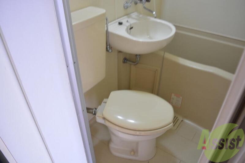トイレ　水洗式トイレです。